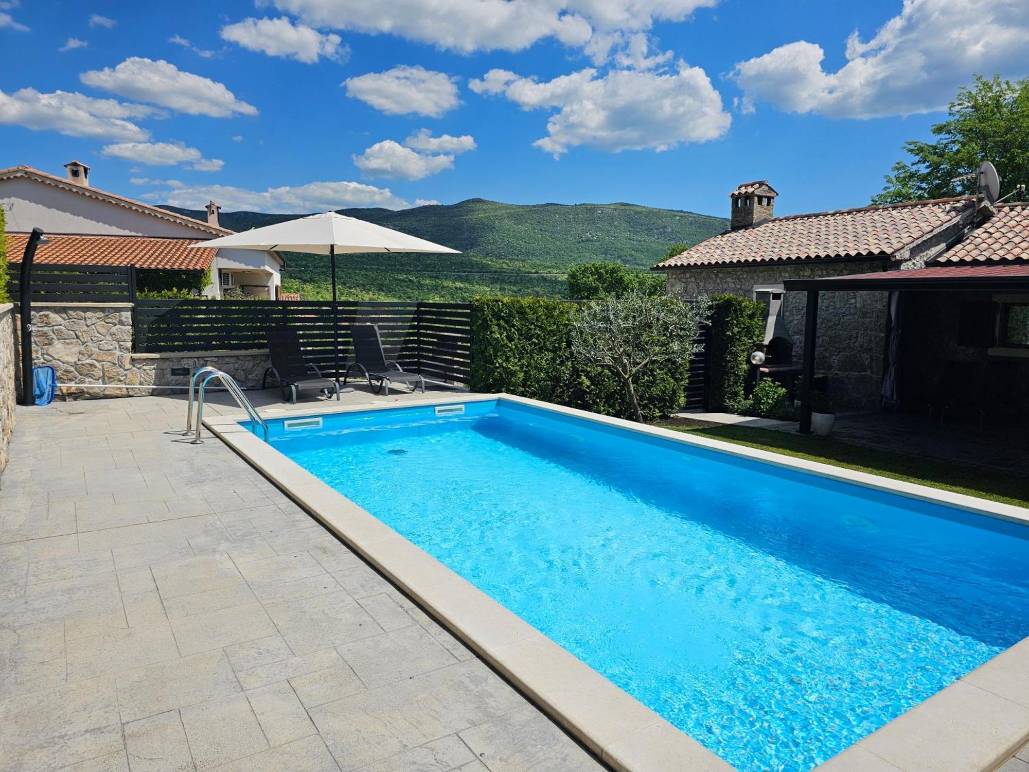 Villa Kos Lupoglav  Exteriér fotografie